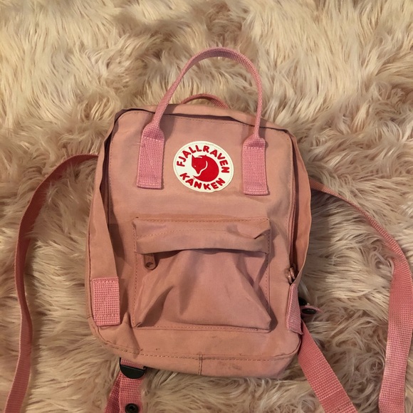 Mini FJALLRAVEN KAKEN backpack - Picture 1 of 4